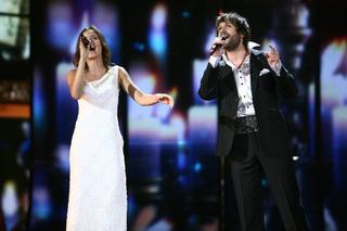 Nela Pocisková a Kamil Mikulčík sa svojím duetom Leť tmou postarali o jedno z najlepších vystúpení večera.