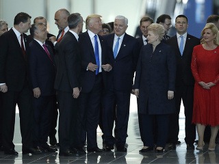 Na summite NATO v