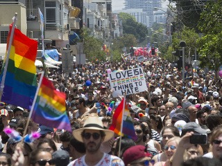 Na pochode LGBT komunity