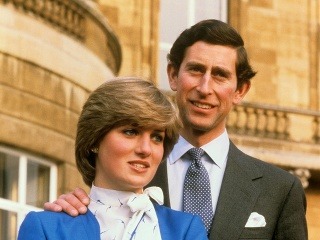 Princ Charles a Lady