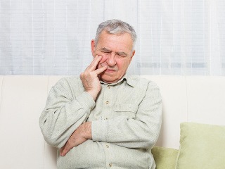 Bolestivé zápaly ďasien: Zistite,