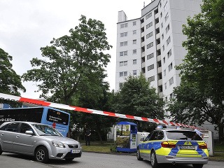 Evakuácia budovy vo Wuppertale