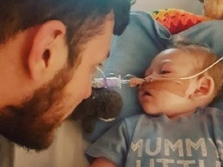 Dobojované: Malý Charlie zomrie