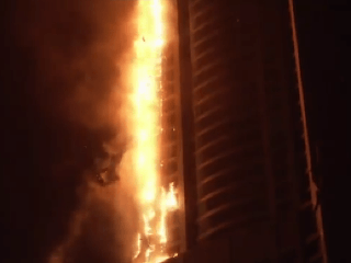 VIDEO V Dubaji horel