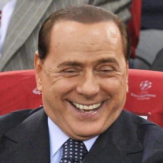 Berlusconi pripravuje album milostných