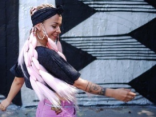 Ambiciózna, optimistická, sebakritická a