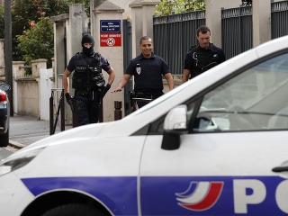 Francúzska polícia opäť v
