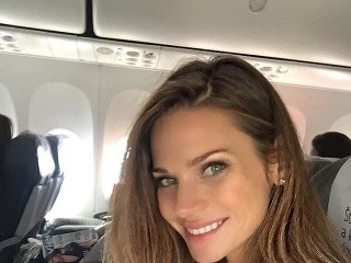 Ranné rituály krásnej modelky,