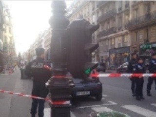 Rozruch v Paríži: Pred