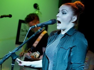 Barbora Švidraňová s kapelou