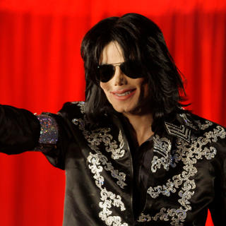 Michael Jackson ožije: V