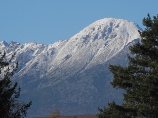 Pohľad na zasnežené 