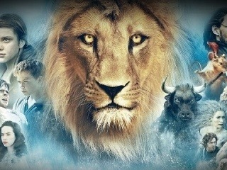 Cez šatník vošli do