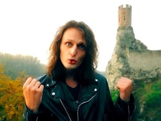 Metalinda nahrala rockovú verziu