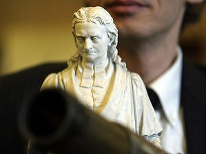 Finančný priekopník Isaac Newton: