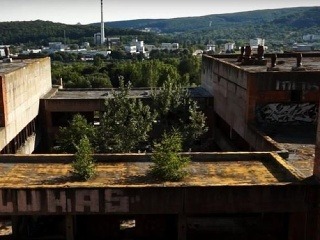 FOTO Zdevastovanú dominantu Bratislavy