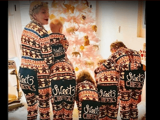 Nahliadnite do domovov slávnych: