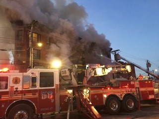 FOTO Veľký bytový požiar