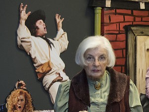 Ani na Západe staroba