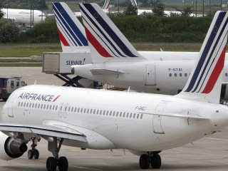 Prepravcovi Air France hrozí