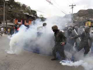 Nepokoje v Hondurase pokračujú: