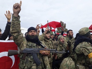 Turci zvádzajú proti Kurdom
