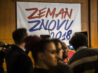 V štábe Miloša Zemana