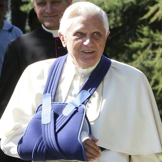 Pápež o svojom zranení: