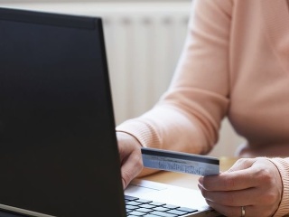 Nástrahy online nákupov v
