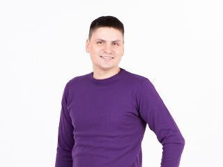 Sandro sa v krátkom