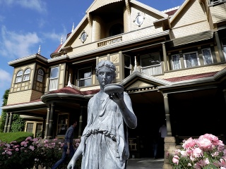 Sídlo rodiny Winchesterovcov, San