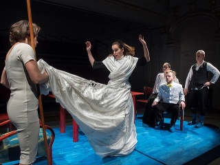 Zľava Gabriela Marcinková, Tatiana