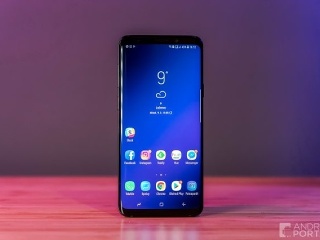 Samsung Galaxy S9+ v