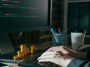 Hackeri ukradli bankám miliardu,