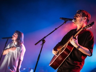Folklór a akustika Barmanom