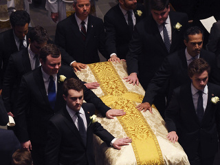 Pohreb Barbary Bushovej