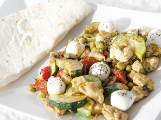 Kuracie prsia na zelenine