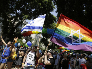 Gay Pride v Tel