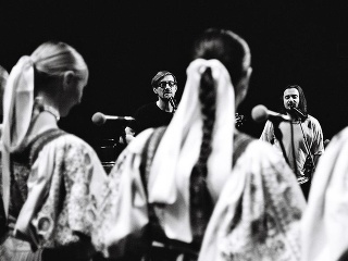 Billy Barman vydávajú svoj