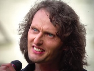 Metalinda povstala z popola