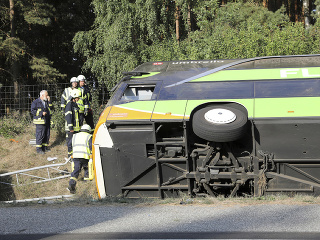 Nehoda autobusu v Nemecku