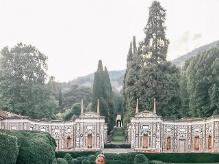 V záhradách Ivana vyzerala