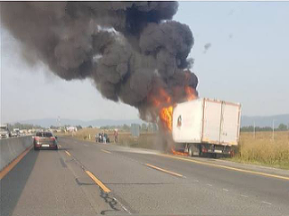 FOTO Požiar na diaľnici