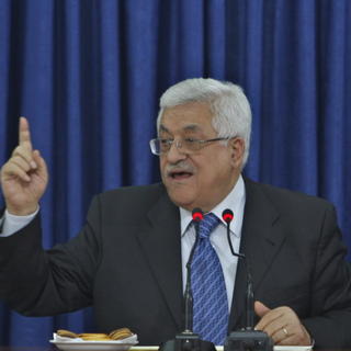 Abbás určil termín volieb