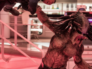 Legendárny Predátor loví divákov