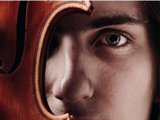 Podmanil si ľudí na