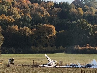 V lietadle sa nachádzali dvaja ľudia, obaja našťastie prežili.