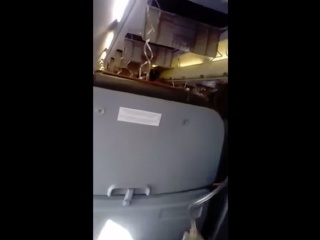 VIDEO Cestujúci letiaci do
