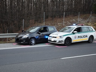 Poliaka, ktorý jazdou ohrozoval