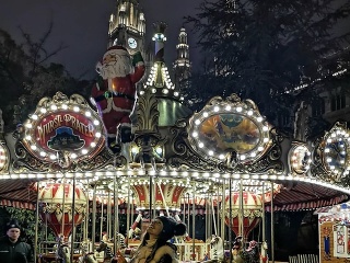 Krásna Jasmína Alagič sa